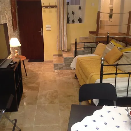 Apartment Loft Panier Vieux Port Marseille